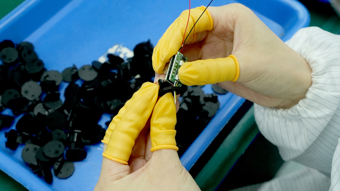 Litsaber assembly — PCB hand assembly