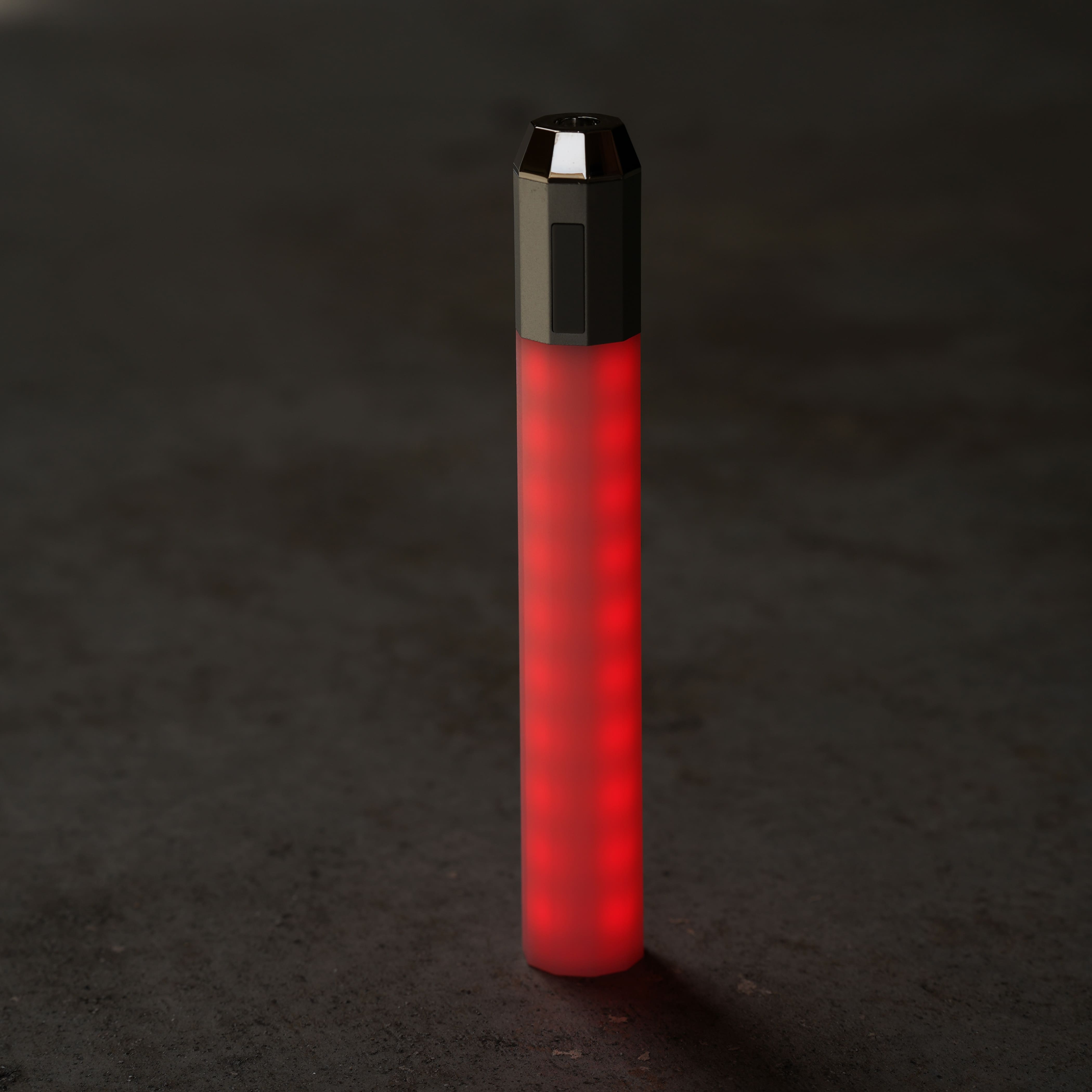 Litsaber in red